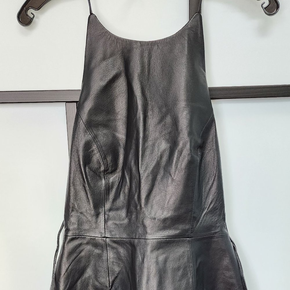 Newport News Shape FX Black Real Leather Halter BNWT Size 4